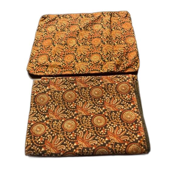 CRATE and BARREL RAJASTHALI Linen Table Runner with Dust Bag 14 x 90 inches - Picture 2 of 15